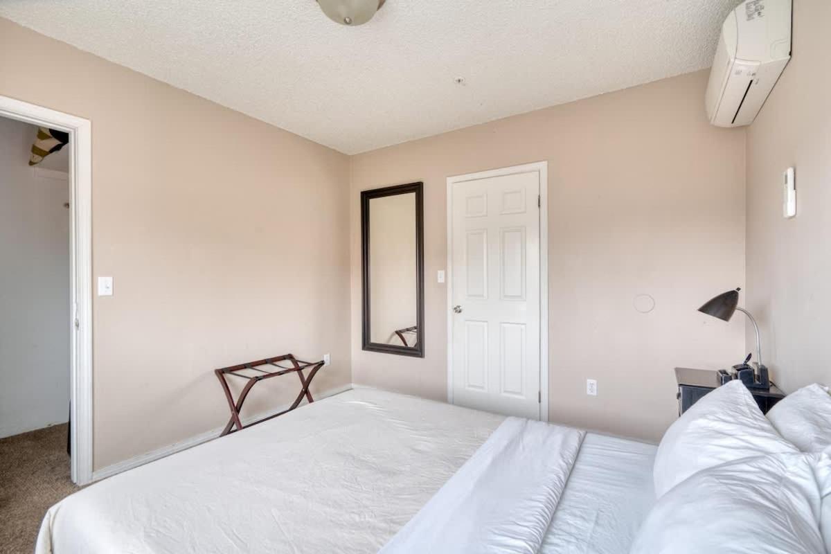 - Spacious & Hip 1br With Access To Ne *